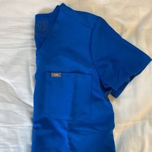 Figs Royal Blue Catarina One Pocket Scrub Top Small